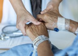 Cuidados paliativos: una respuesta de amor hacia el enfermo