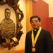 Capellán de Derecho recibe Medalla de Oro USAT