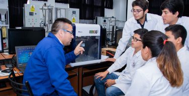 Escuela de Ingeniería Industrial USAT promueve el uso de Impresoras 3D.