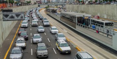 Luz verde a la formalización de los “taxis colectivos”
