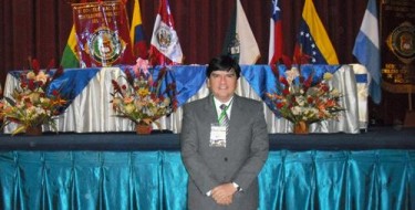 Docente USAT es premiado en el Congreso Nacional de Contadores del Perú