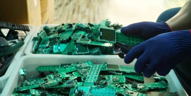 USAT firma convenio para la gestión de residuos de aparatos eléctricos y electrónicos