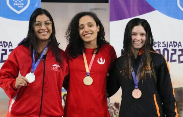 Estudiante USAT gana medalla de plata en competencia de natación de los XXIV Juegos Deportivos Nacionales Universitarios 2022
