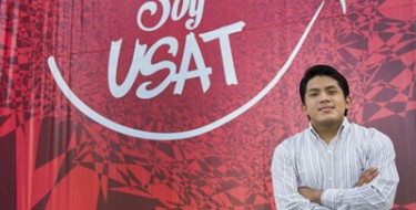 Estudiante USAT obtiene beca nacional de liderazgo y emprendimiento