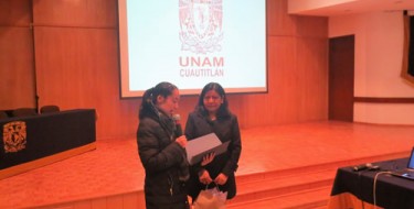 Profesora de la Facultad de Ingeniería USAT expone en UNAM